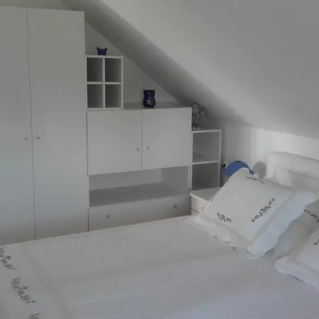 Andrea Vendeghaz Apartment *